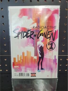 Spider-Gwen Radioactive #1 Comic Book - Exciting Collectible